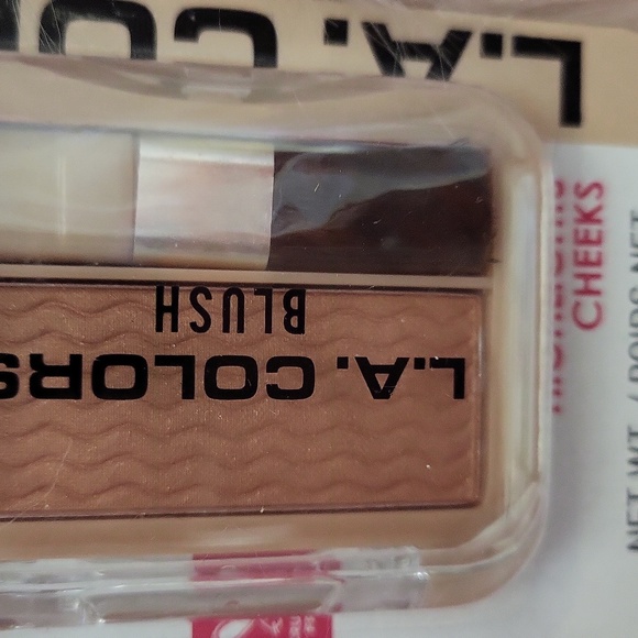 New Listing!! Brand New L.A.COLORS POWDER BLUSH & JUST VIBIN HIGHLIGHTER 2CT - Picture 3 of 4
